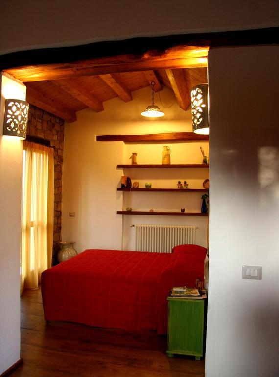 Casale Margherita Turismo Rurale 폴리나 객실 사진